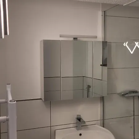 Molly Apartment *